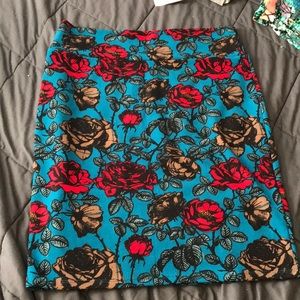 LuLaRoe Cassie Rose print XL